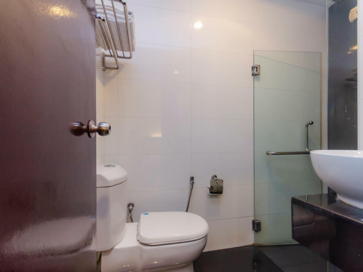 Wf Hotel Τζόχορ Μπάχρου Εξωτερικό φωτογραφία