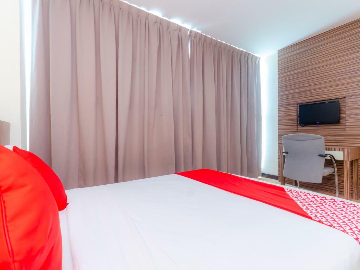 Wf Hotel Τζόχορ Μπάχρου Εξωτερικό φωτογραφία