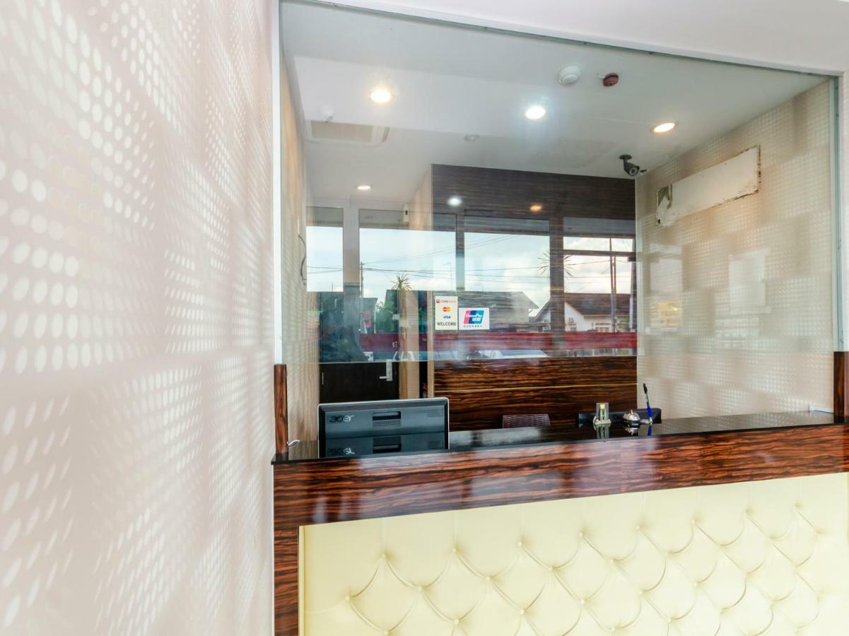 Wf Hotel Τζόχορ Μπάχρου Εξωτερικό φωτογραφία